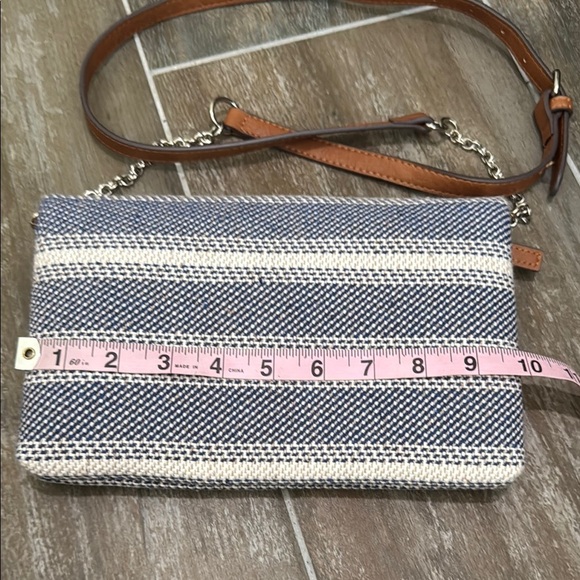 Market & Spruce Striped Crossbody Bag with Chain - Picture 6 of 8